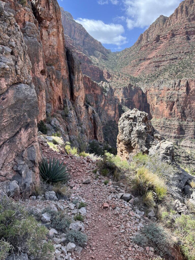 Rocky trail leading to the Grand Canyon's South Rim 